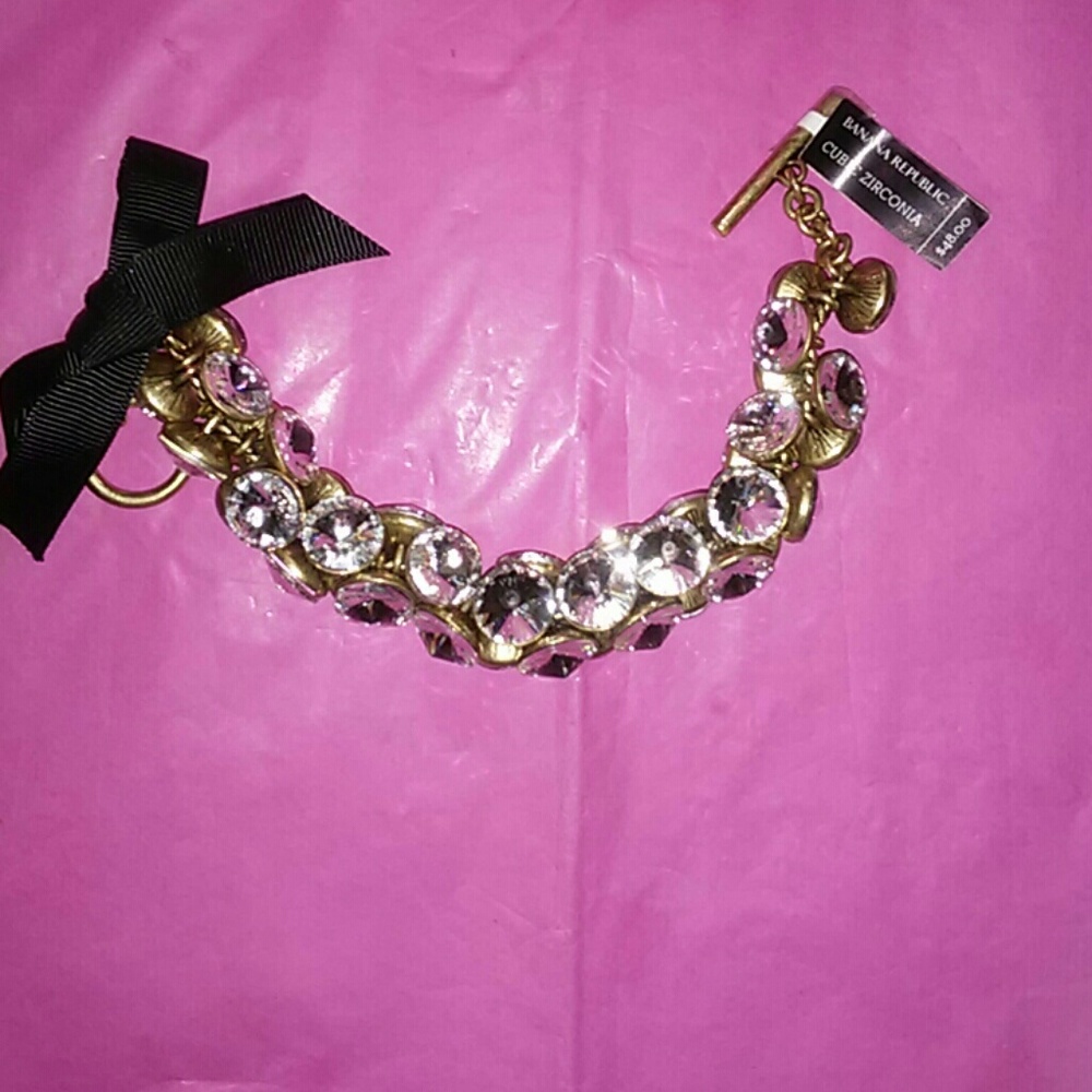 Banana Republic faux Bracelet